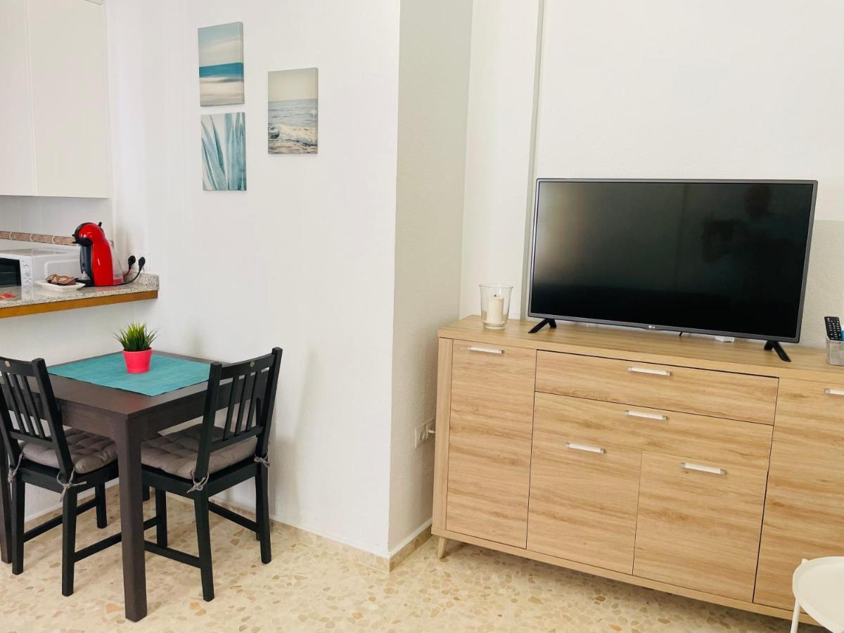 Апартаменты Apartamento Conil Centro Y Playa, Con Aire Acondicionado Y Wifi Кониль-де-ла-Фронтера Экстерьер фото